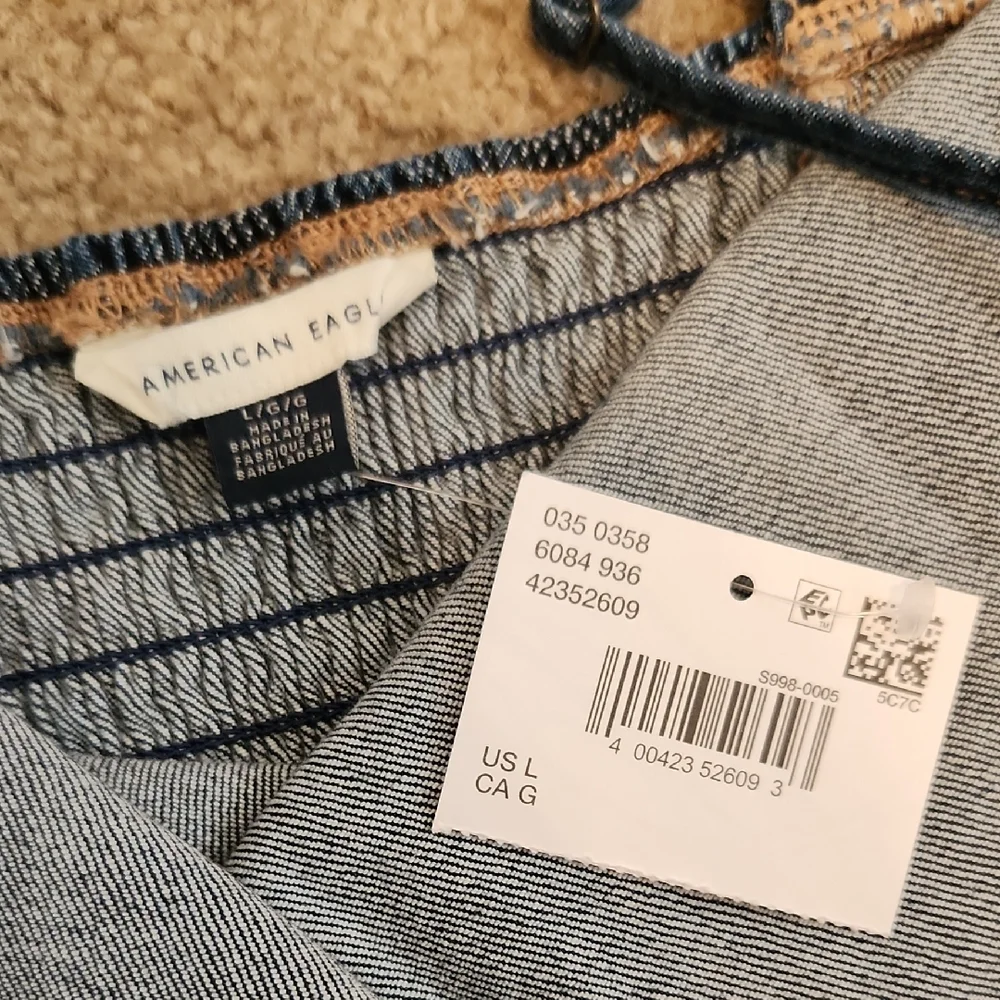 NWT - American Eagle Outfitters Dark Denim Tank Top - L - Picture 3 of 3